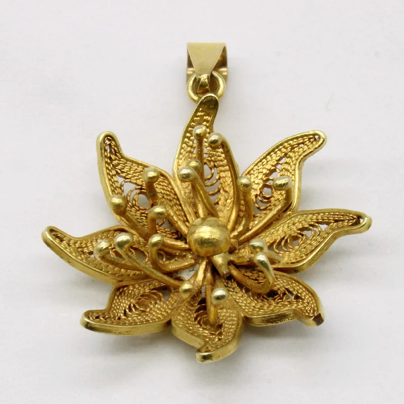 10k Yellow Gold Floral Pendant