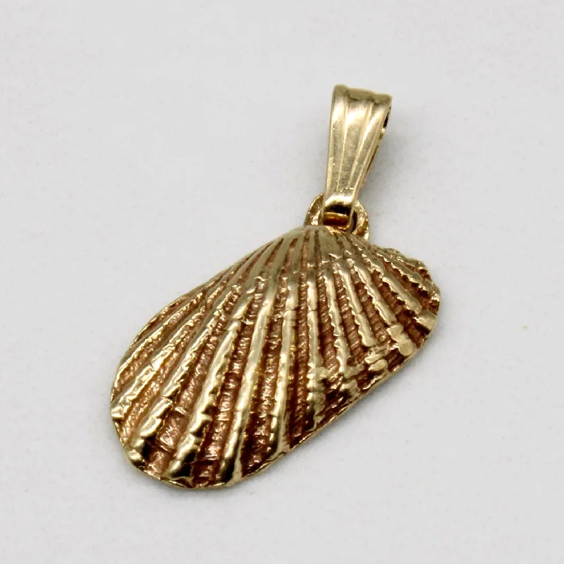 handcrafted gold stud earrings 14k Yellow Gold Seashell Charm