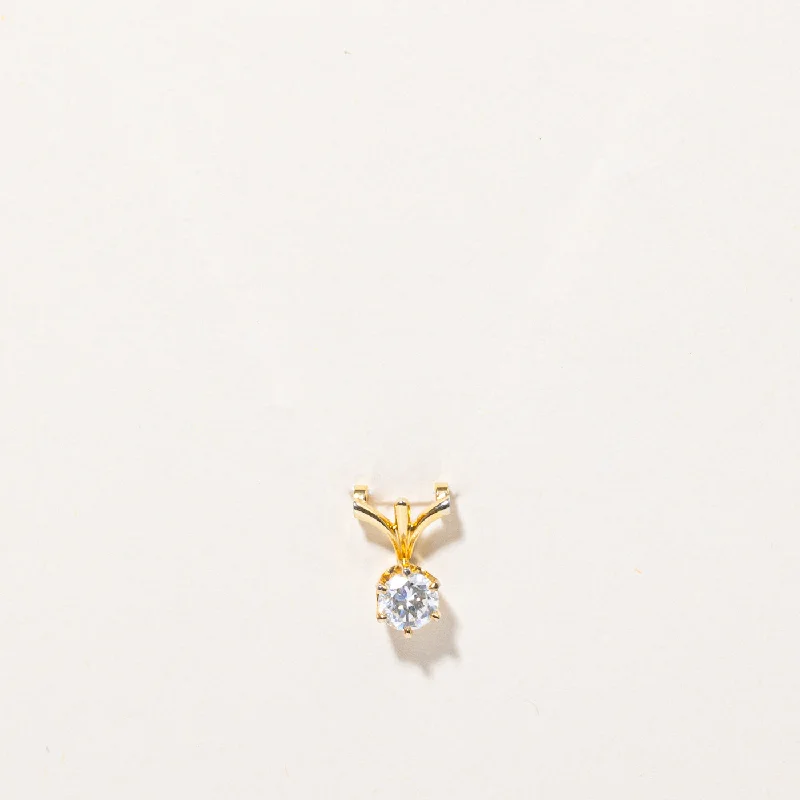classic pearl strand necklace Diamond Pendant | 0.39ct |
