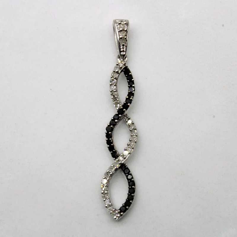 Michael Hill' Diamond Overlapped Pendant | 0.15ctw |