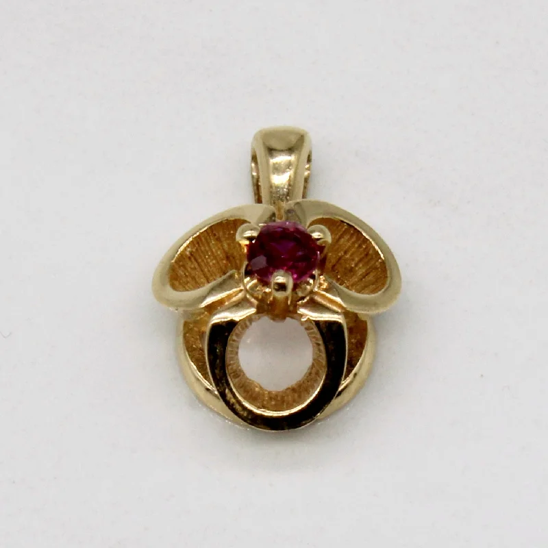 vintage-style diamond halo ring Ruby Pendant | 0.06ct |