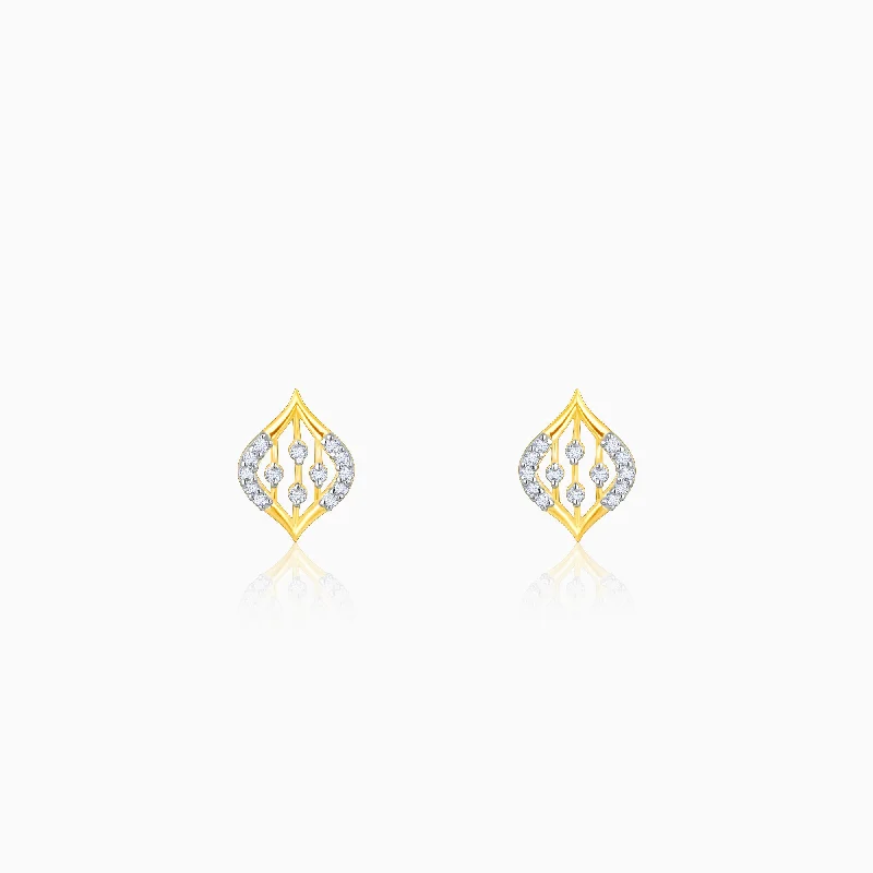 classic pearl choker necklace Gold Graciously Elegant Diamond Earrings