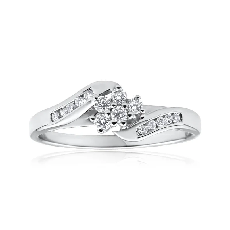 9ct White Gold Diamond Ring