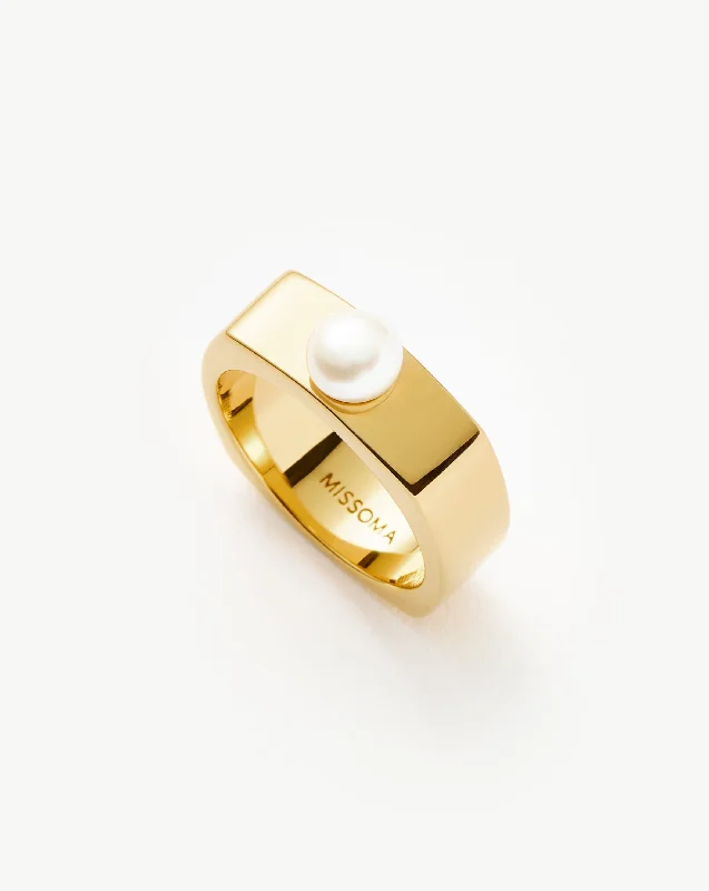 handmade braided hemp bracelet Button Pearl Square Chunky Ring | 18ct Gold Vermeil/Pearl handmade braided hemp bracelet Button Pearl Square Chunky Ring | 18ct Gold Vermeil/Pearl