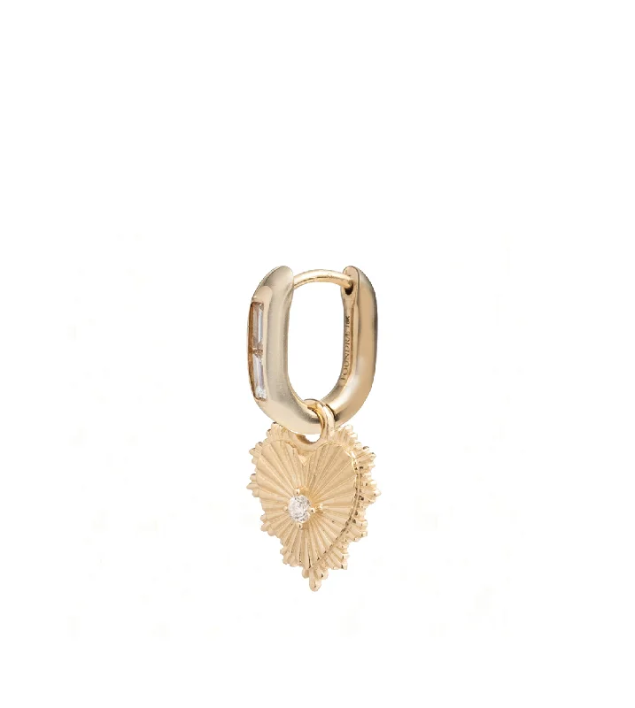 Diamond Center Heart - Love : Small Baguette Fob Earring