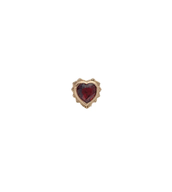 Heart : Garnet Stud