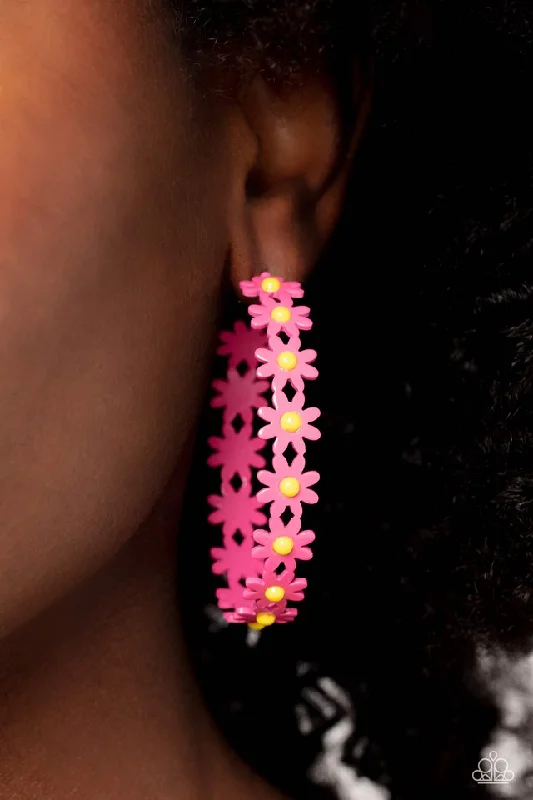 Paparazzi Earring ~ Daisy Disposition - Pink