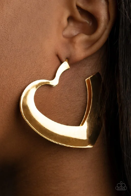 Paparazzi Earring ~ Heart-Racing Radiance - Gold