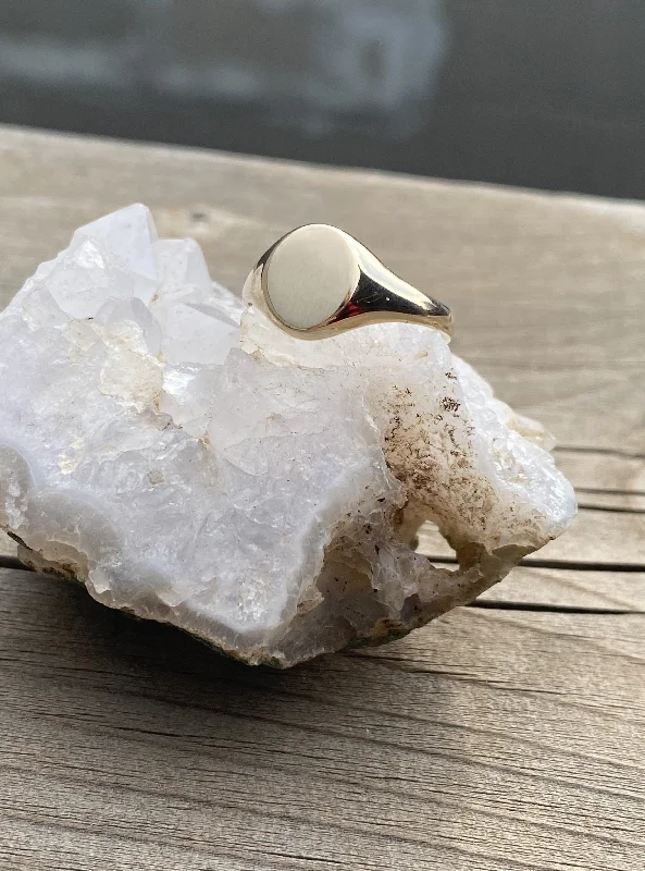 boho gold leaf ring The Babe Signet Ring