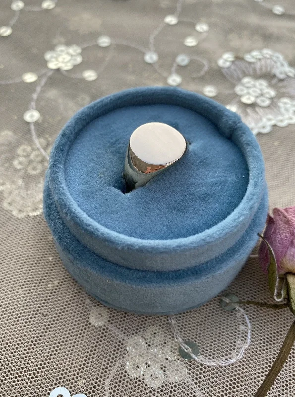 handcrafted turquoise necklace The Classic Signet Ring