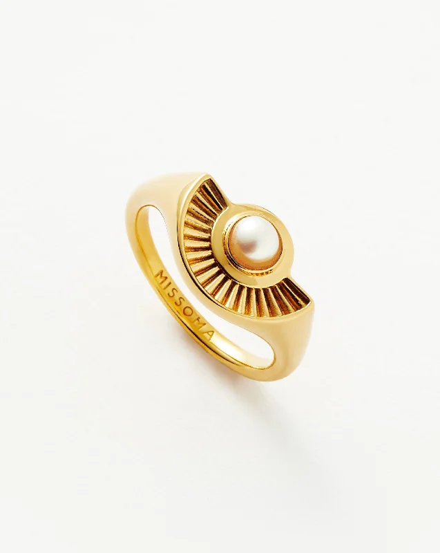 unique diamond eternity band Zenyu Ridge Fan Gemstone Ring