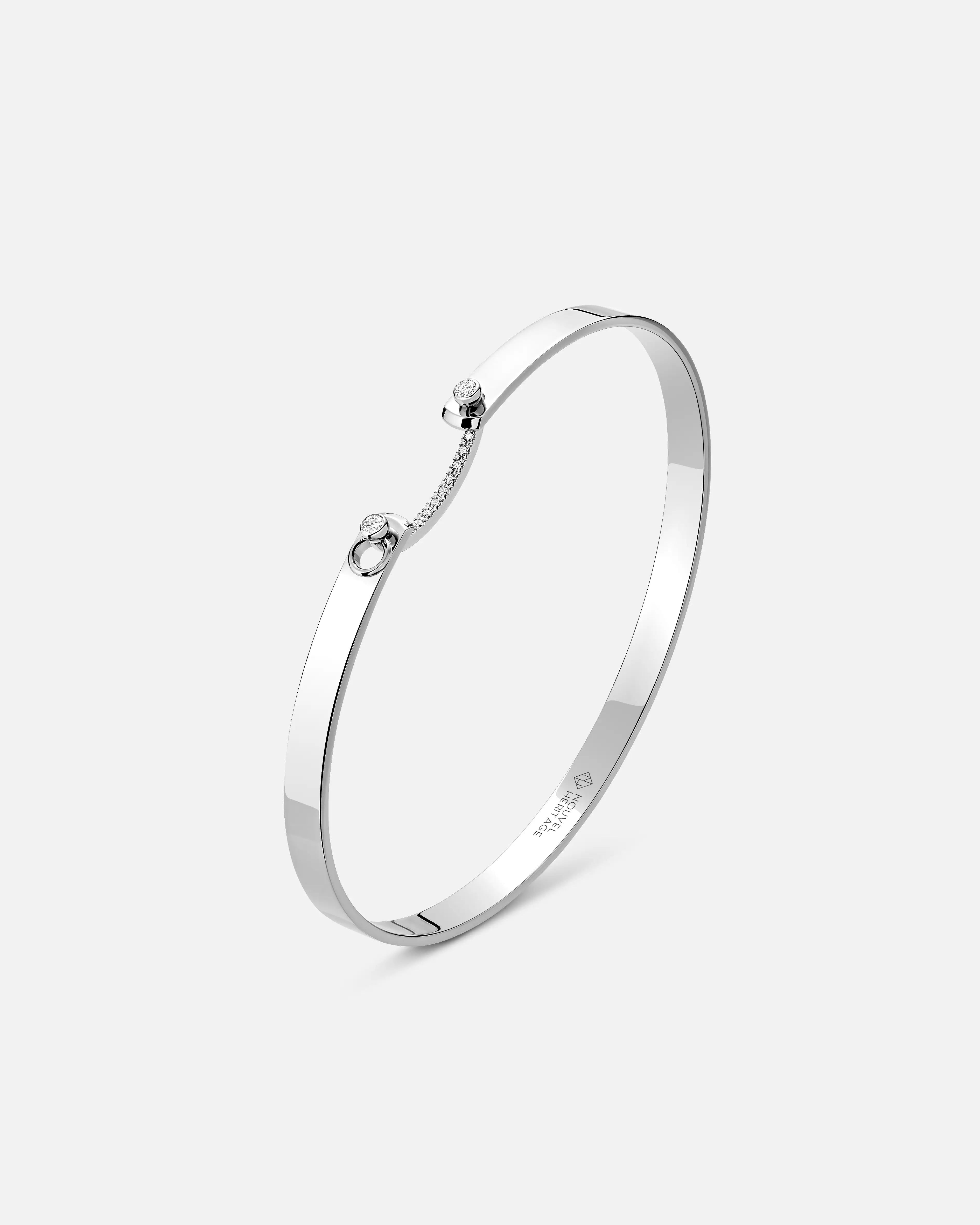 gold-plated figaro chain Business Meeting Mood Bangle in White Gold
