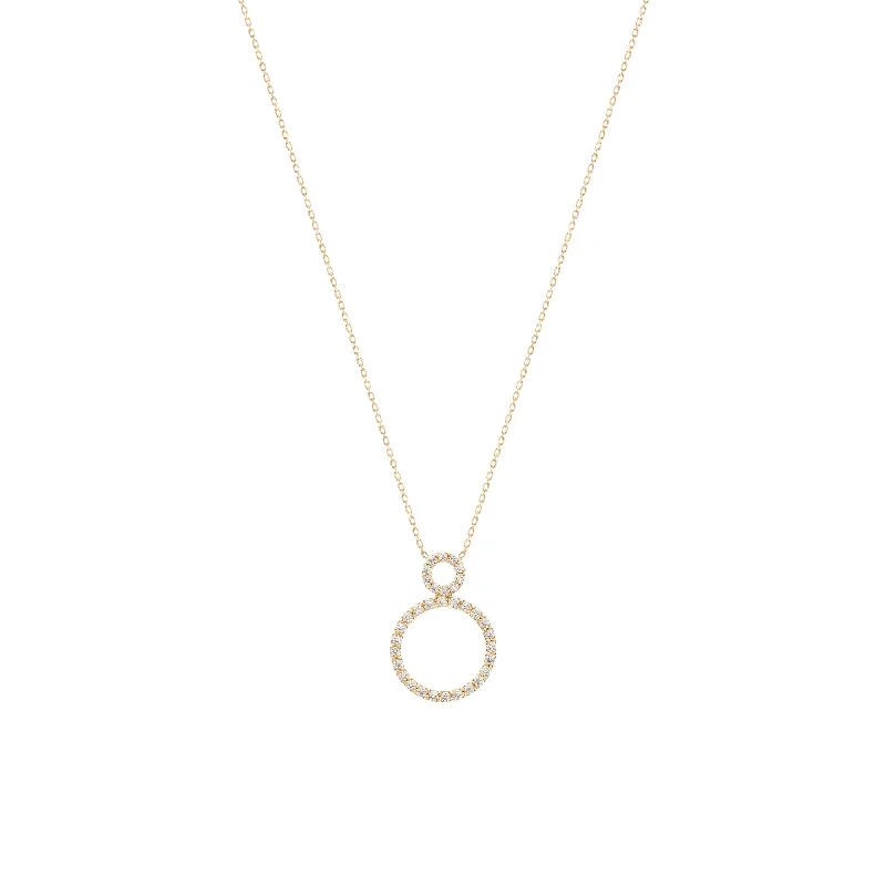 Circle 18K Gold Necklace w. Diamonds