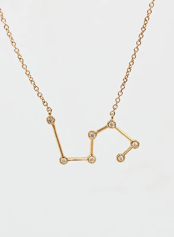 Star Sign Leo 18K Gold Necklace w. Diamond