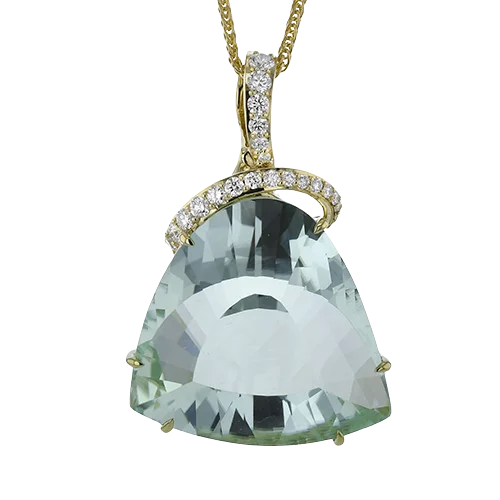 classic pearl bridal earrings Color Pendant in 18k Gold with Diamonds