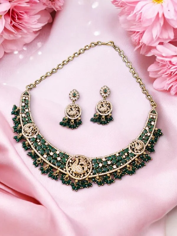 elegant pearl bridal set Emerald Irmgard Victorian Jewellery Set - New Arrival
