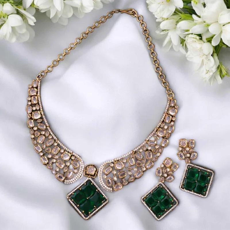men’s beaded bracelet with charms Emerald Katherina Victorian Jewellery Set - New Arrival men’s beaded bracelet with charms Emerald Katherina Victorian Jewellery Set - New Arrival