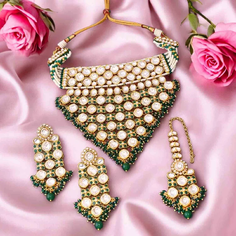 celestial meteor shower earrings Emerald Urmisha Kundan Jewellery Set