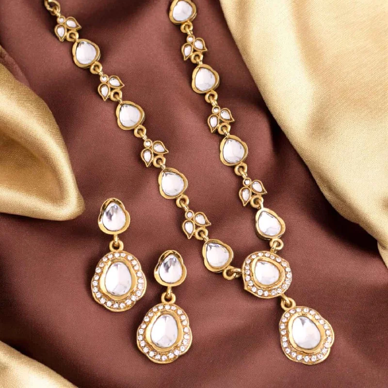 rose gold bezel ring Golden Ambikaa Kundan Jewellery Set