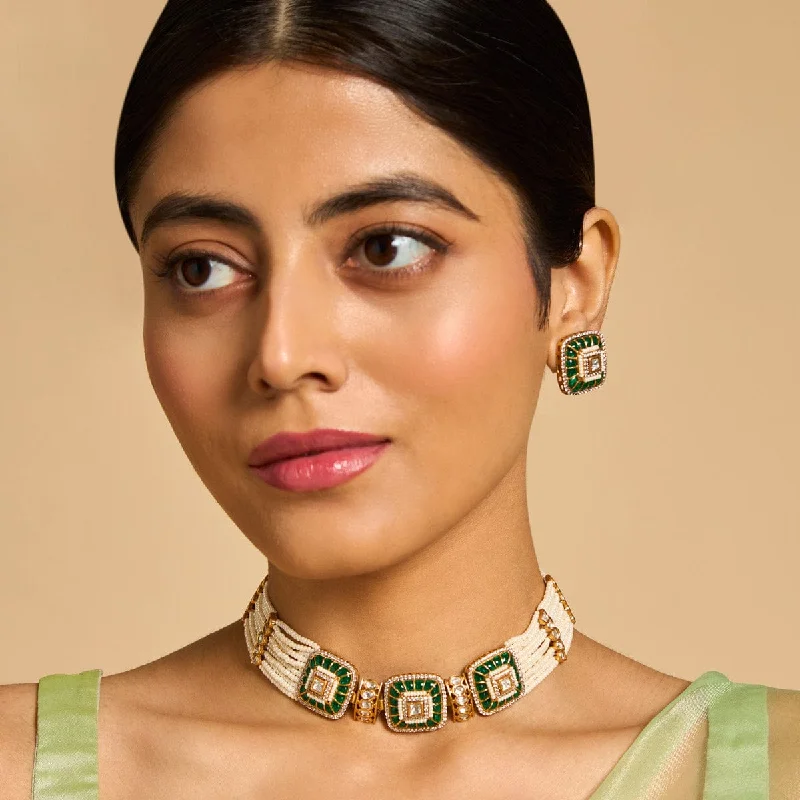 delicate gold band ring Kundan Necklace 170500