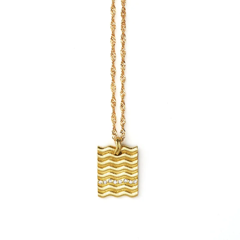 Waves View 18K, 14K Gold Necklace w. Diamonds