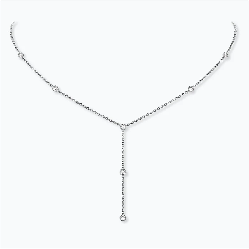 7 Stone 18K White Gold Necklace w. Diamonds