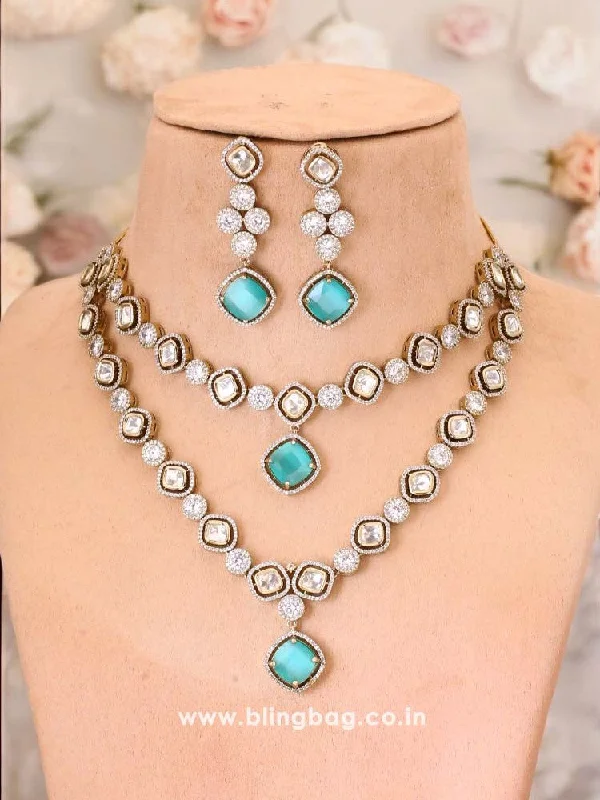 handcrafted beaded bracelet boho Turquoise Daiko Victorian Jewellery Set