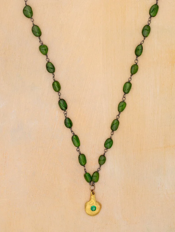 minimalist threader earrings gold Verdant Allure Necklace
